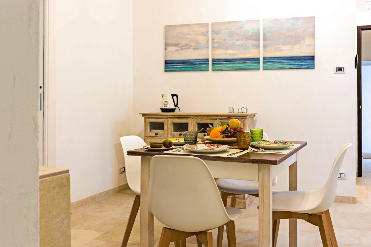 G25 Guesthouse Monopoli Bagian luar foto